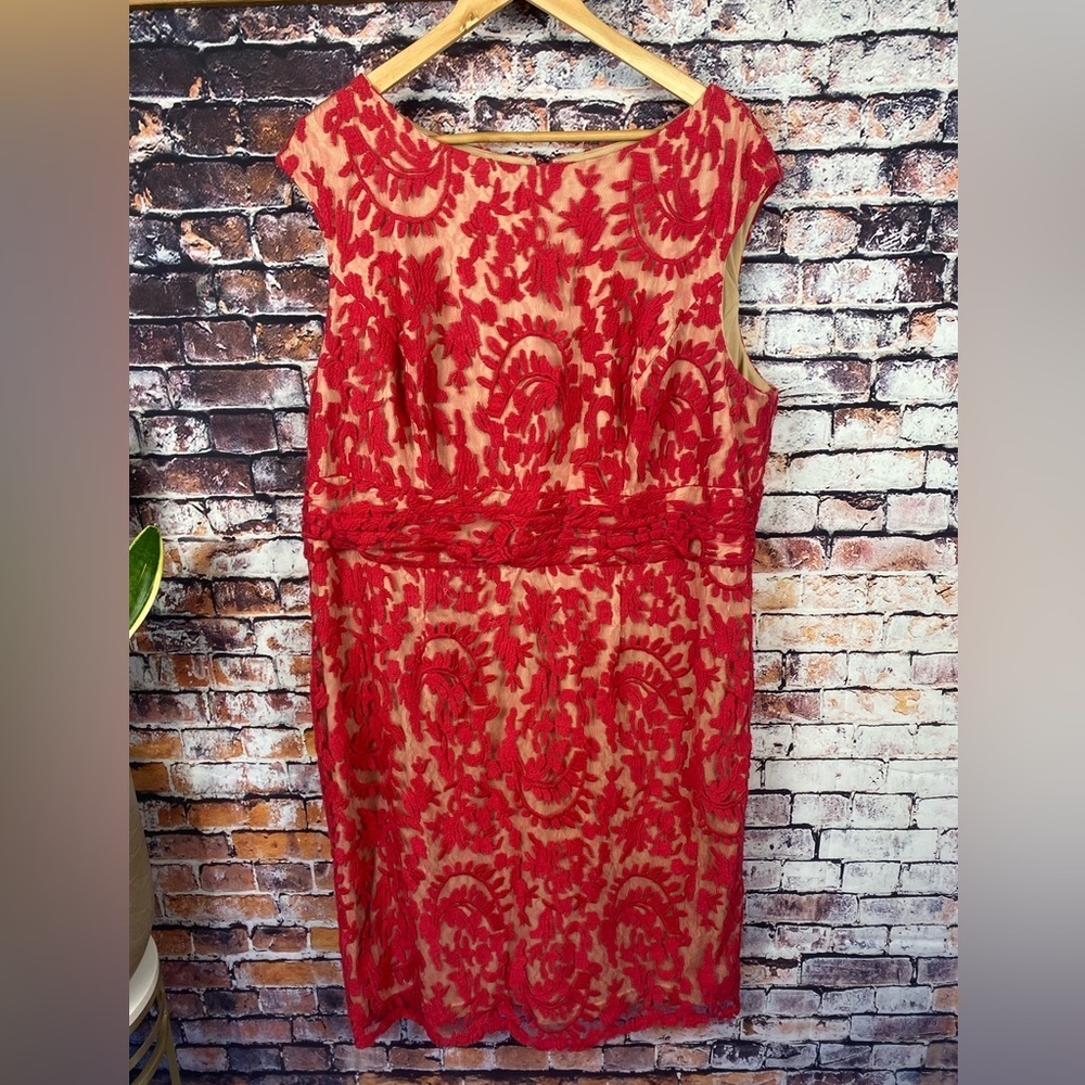 Adrianna Papell Red Lace Sheath Midi Dress - Picture 2 of 14